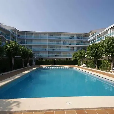 V11 Piso 3 A 150 Metros De La Playa